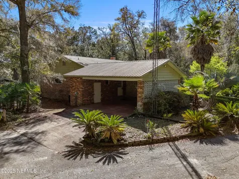 171 Bass Road Hawthorne FL 32640