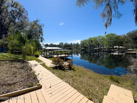 460 SE 4th Avenue Melrose FL 32666