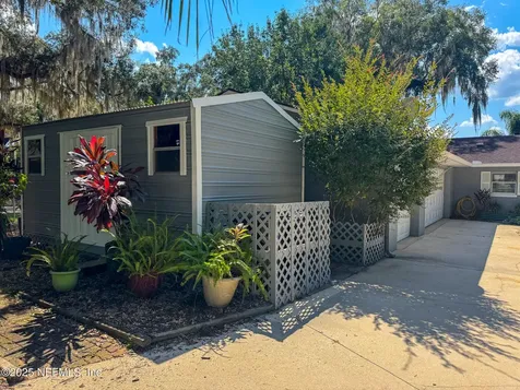 460 SE 4th Avenue Melrose FL 32666