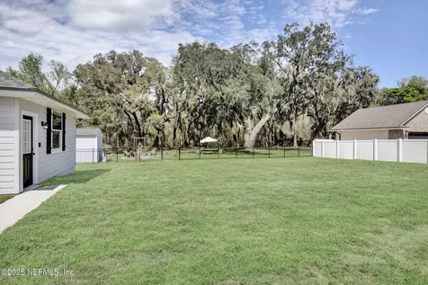 8103 Sierra Oaks Boulevard Jacksonville FL 32219