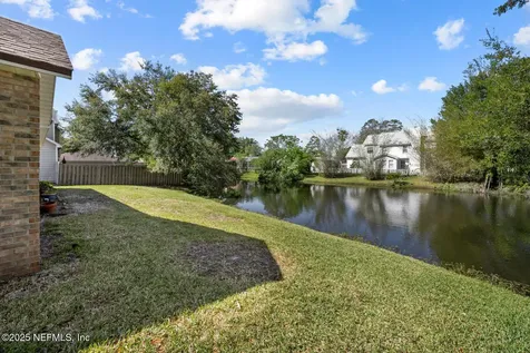 10346 Triple Crown Avenue Jacksonville FL 32257