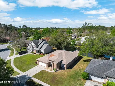 10346 Triple Crown Avenue Jacksonville FL 32257