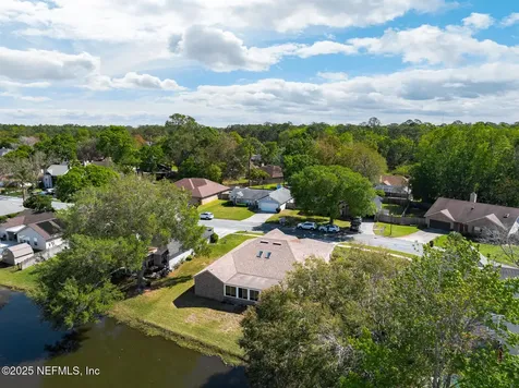 10346 Triple Crown Avenue Jacksonville FL 32257