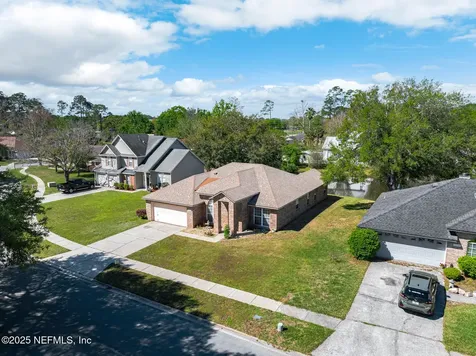 10346 Triple Crown Avenue Jacksonville FL 32257