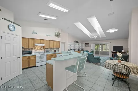 10346 Triple Crown Avenue Jacksonville FL 32257