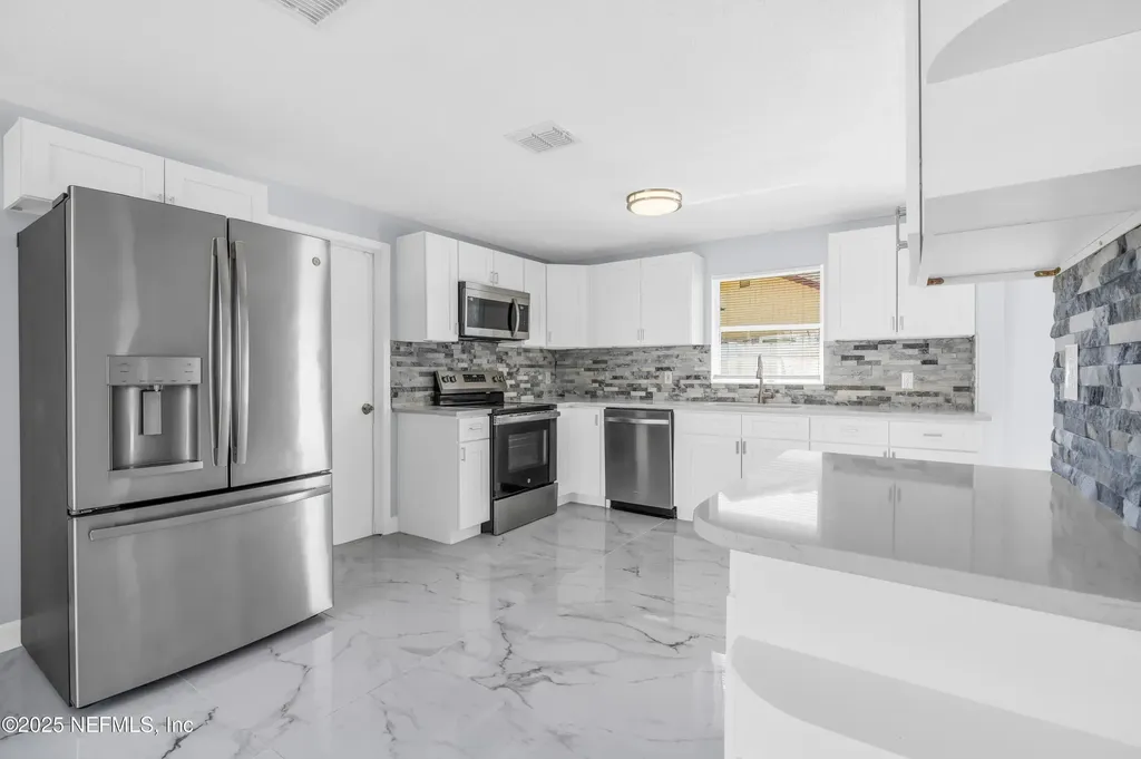 3950 Star Tree Road Jacksonville FL 32210