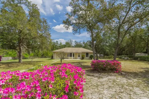 70 N Dolphin Avenue Middleburg FL 32068