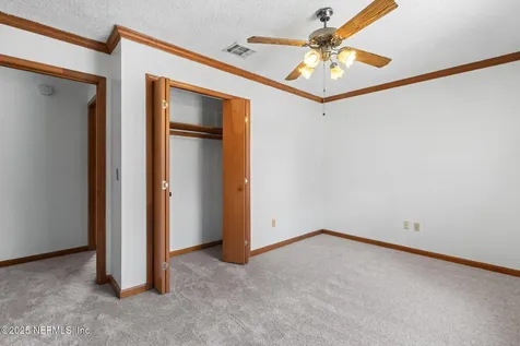 70 N Dolphin Avenue Middleburg FL 32068