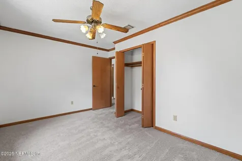70 N Dolphin Avenue Middleburg FL 32068