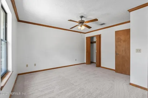 70 N Dolphin Avenue Middleburg FL 32068