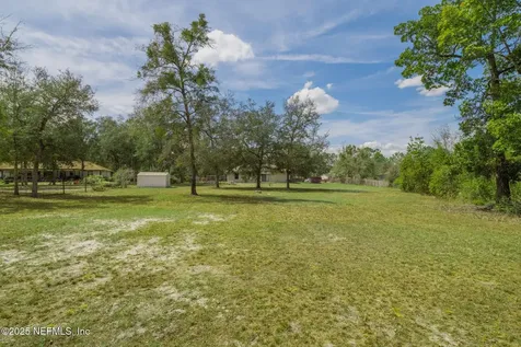 70 N Dolphin Avenue Middleburg FL 32068
