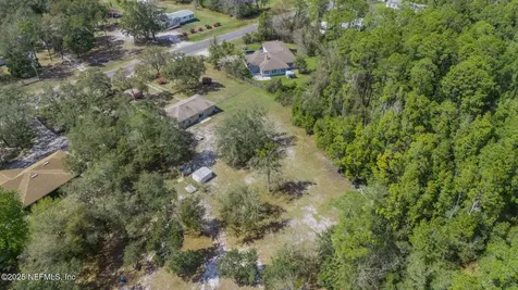 70 N Dolphin Avenue Middleburg FL 32068