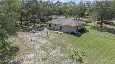 70 N Dolphin Avenue Middleburg FL 32068