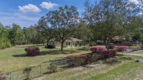 70 N Dolphin Avenue Middleburg FL 32068