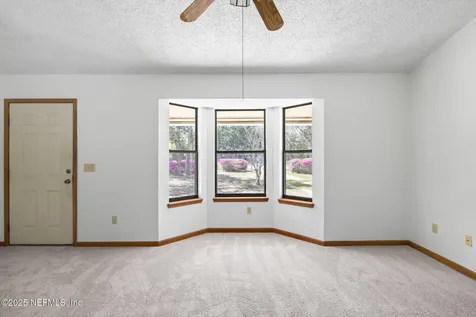 70 N Dolphin Avenue Middleburg FL 32068