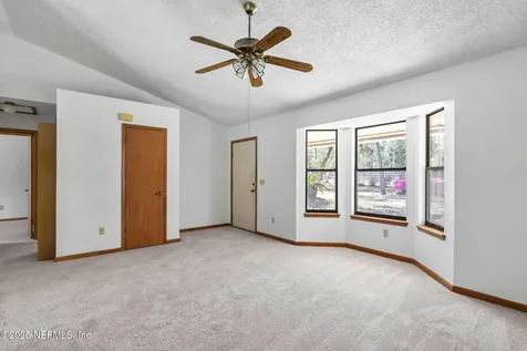 70 N Dolphin Avenue Middleburg FL 32068