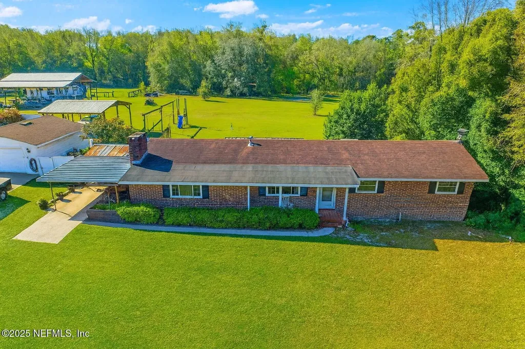 2113 State Road 16 W Green Cove Springs FL 32043