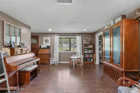 2113 State Road 16 W Green Cove Springs FL 32043