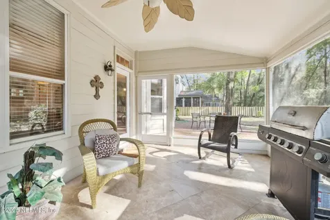 11882 Clearwater Oaks Drive W Jacksonville FL 32223