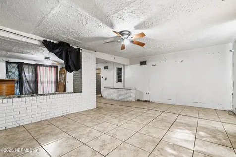 5840 Begonia Road Jacksonville FL 32209