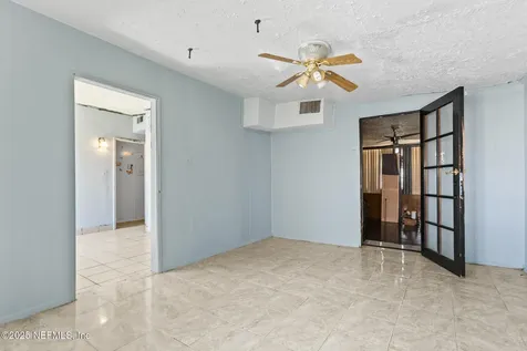 5840 Begonia Road Jacksonville FL 32209