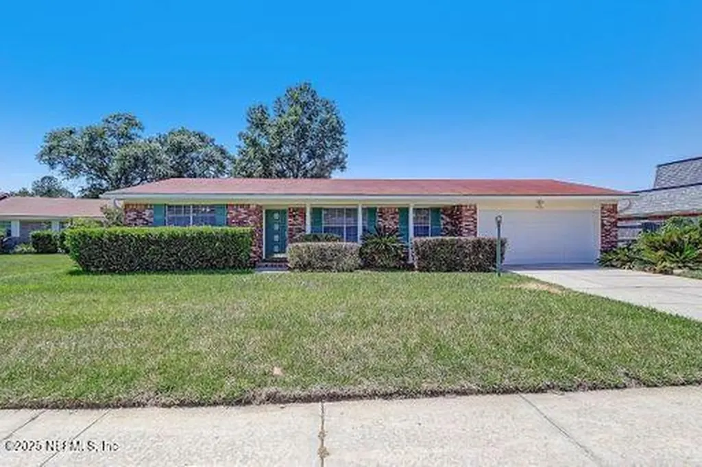 9136 Warwickshire Road Jacksonville FL 32257