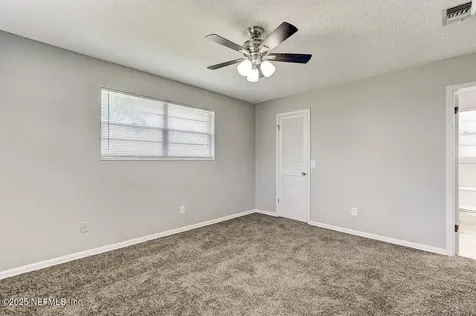 9136 Warwickshire Road Jacksonville FL 32257