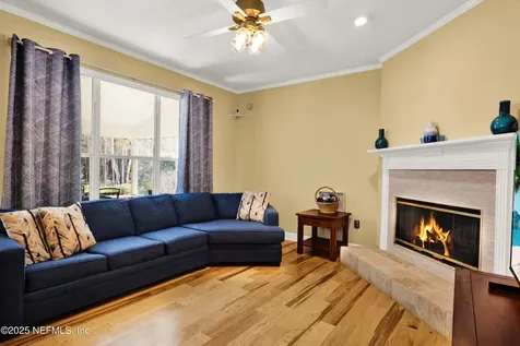8729 Autumn Green Drive Jacksonville FL 32256
