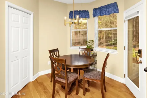 8729 Autumn Green Drive Jacksonville FL 32256