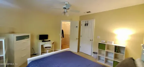 8729 Autumn Green Drive Jacksonville FL 32256