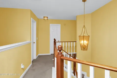 8729 Autumn Green Drive Jacksonville FL 32256