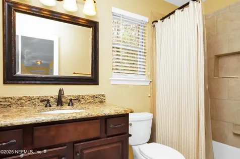 8729 Autumn Green Drive Jacksonville FL 32256