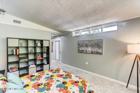 5157 Shirley Avenue Jacksonville FL 32210