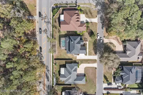 3833 Reds Gait Lane Jacksonville FL 32223