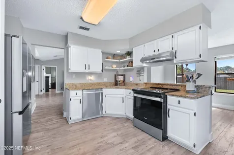 125 Prindle Drive E Jacksonville FL 32225