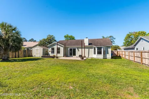 125 Prindle Drive E Jacksonville FL 32225