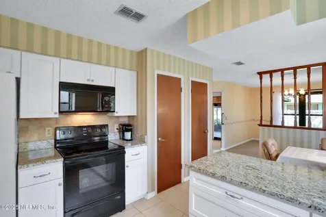 9415 Lita Road W Jacksonville FL 32257