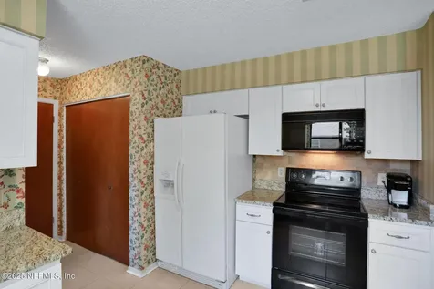 9415 Lita Road W Jacksonville FL 32257