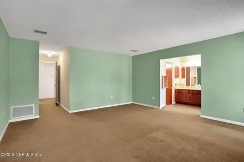 9415 Lita Road W Jacksonville FL 32257