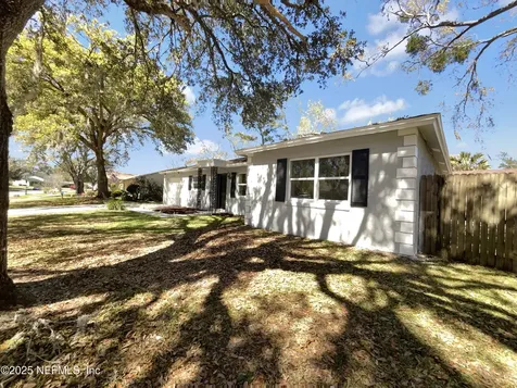 7027 Beechfern Lane S Jacksonville FL 32244