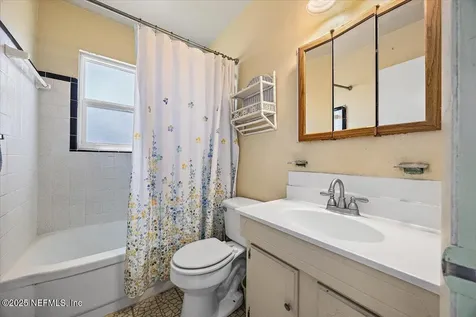 11634 Surfwood Avenue Jacksonville FL 32246