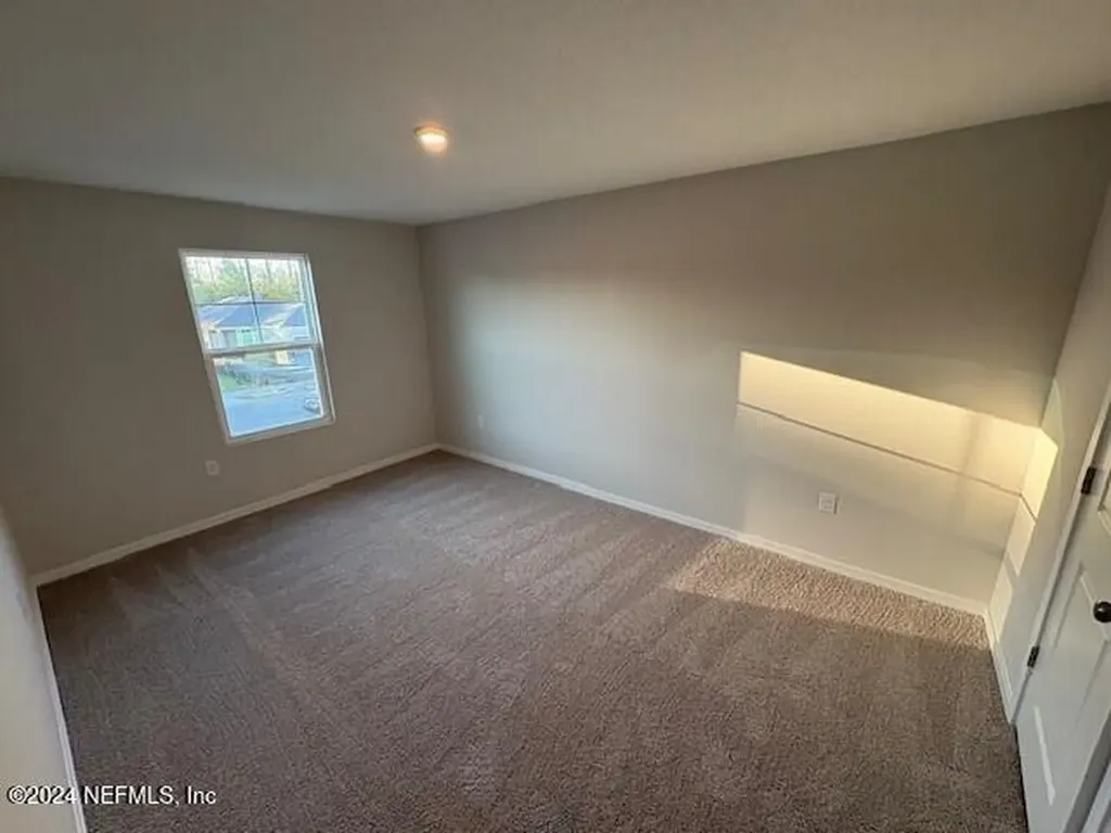 68 Brazil Nut Circle Jacksonville FL 32218