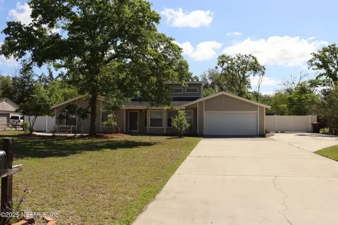 8147 Cayuga Trail E Jacksonville FL 32244