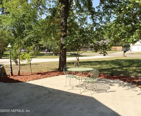 8147 Cayuga Trail E Jacksonville FL 32244