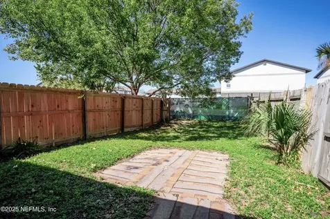 8331 Century Point Drive N Jacksonville FL 32216