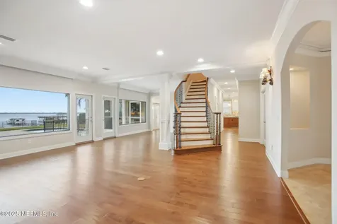 1204 Jean Court Jacksonville FL 32207