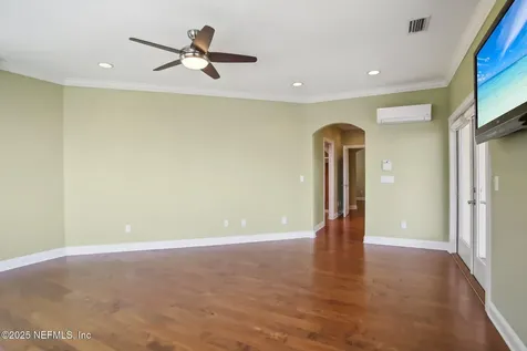 1204 Jean Court Jacksonville FL 32207