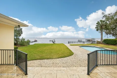 1204 Jean Court Jacksonville FL 32207