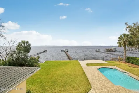 1204 Jean Court Jacksonville FL 32207