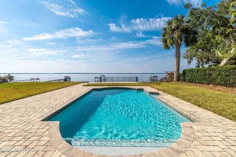 1204 Jean Court Jacksonville FL 32207